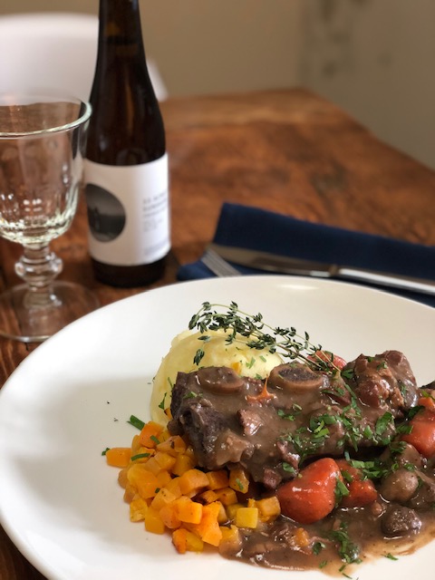 Comfort is our beef short rib bourguignon with your favourite local brew. Available to you in our online store.

We've chosen a beer from <a href="/33Acres/">33 Acres Brewing Co.</a> for ours! Which would you choose? Let us know 👇
#Vancouver #comfortfood
