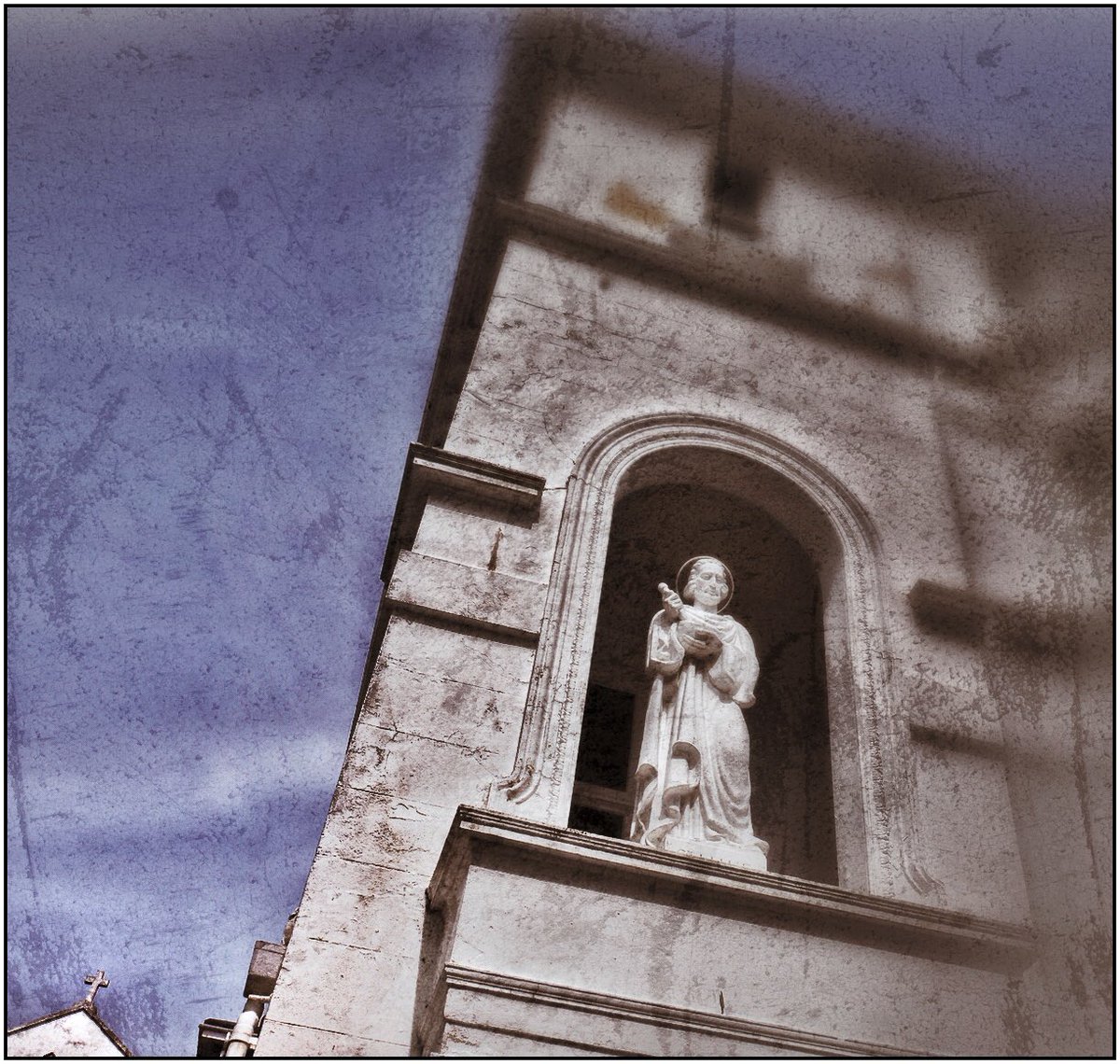 rekoobb's tweet photo. St Paul ~ “Christ will come again to you,” he said, “But YOU must find him” although NOT again in a physical form. #supersensible
Devonshire Place #Eastbourne #photography https://t.co/pIyLSz7AQj
