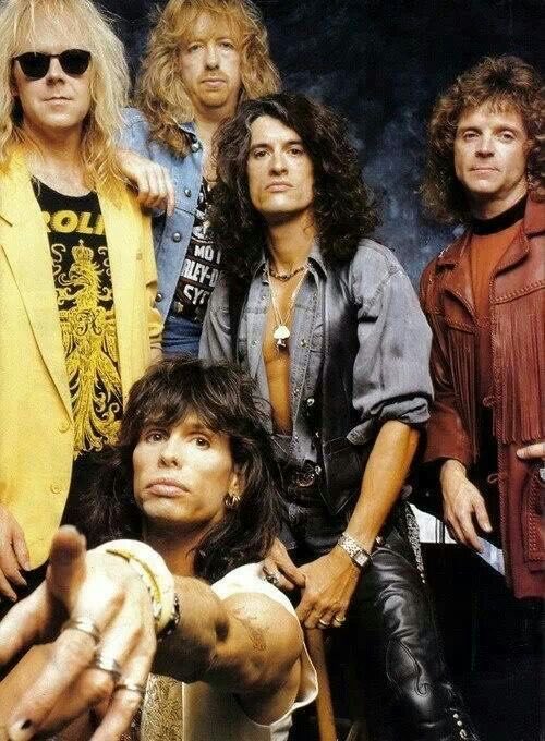 ReturnofR's tweet image. Journey OR Aerosmith? #Journey #Aerosmith returnofrock.com/journey-albums…