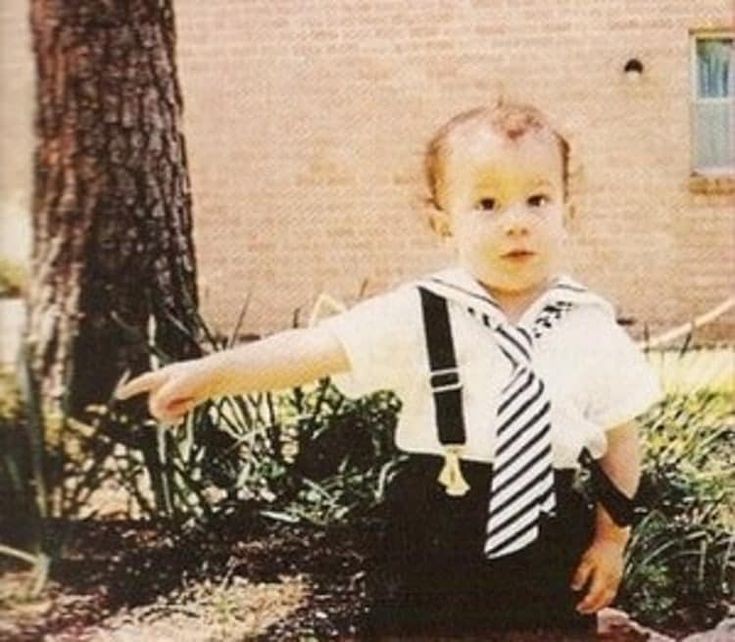 Nick Jonas right now ft Priyanka Chopra Jonas