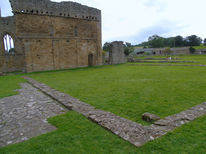 aw_history's tweet photo. My photo gallery for the C13 #Premonstratensian #Egglestone #Abbey in #Durham is at https://t.co/rI9ZslCLOg #medieval #History @EnglishHeritage @nationaltrust @DurhamCouncil @AdrianWaite @teesdalemercury @visitneengland @BarneyCouncil @BarnardNews https://t.co/UPepqzWJqO