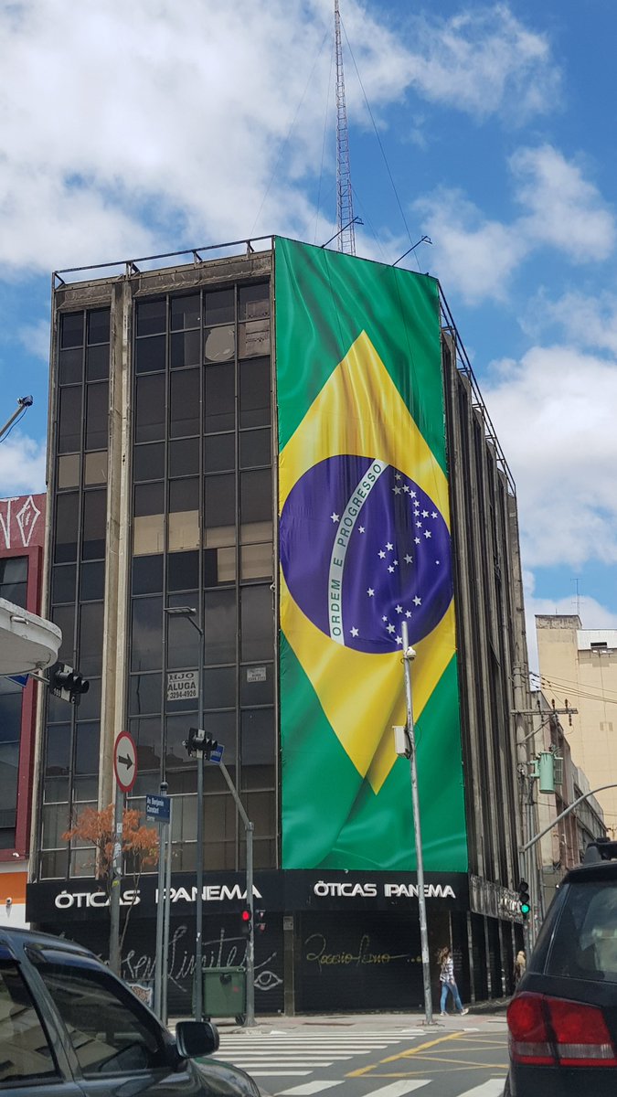 Dia da nossa bandeira, pavilhão nacional. Avenida Francisco Glicério - Campinas/SP-Brasil 🇧🇷💚💛