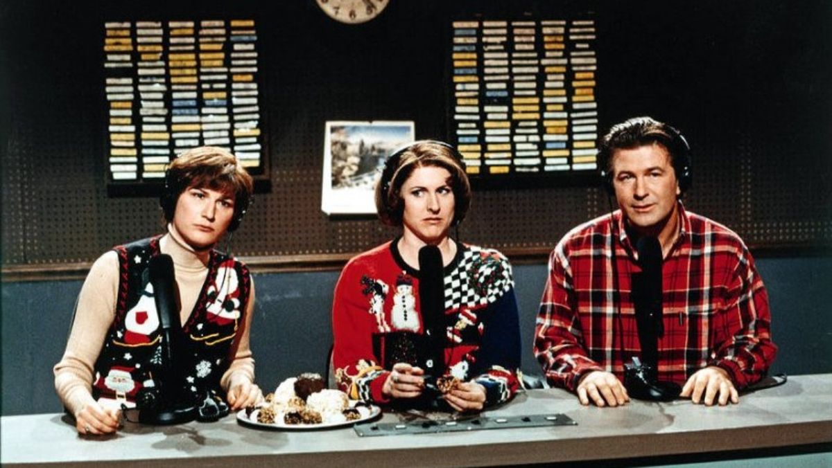 Trivia_Boss's tweet image. Saturday Night Live premiered on NBC on October 11, 1975, under the original title NBC's Saturday Night. The show's comedy sketches, which parody contemporary culture and politics, are performed by a large and varying cast of repertory and newer cast members.