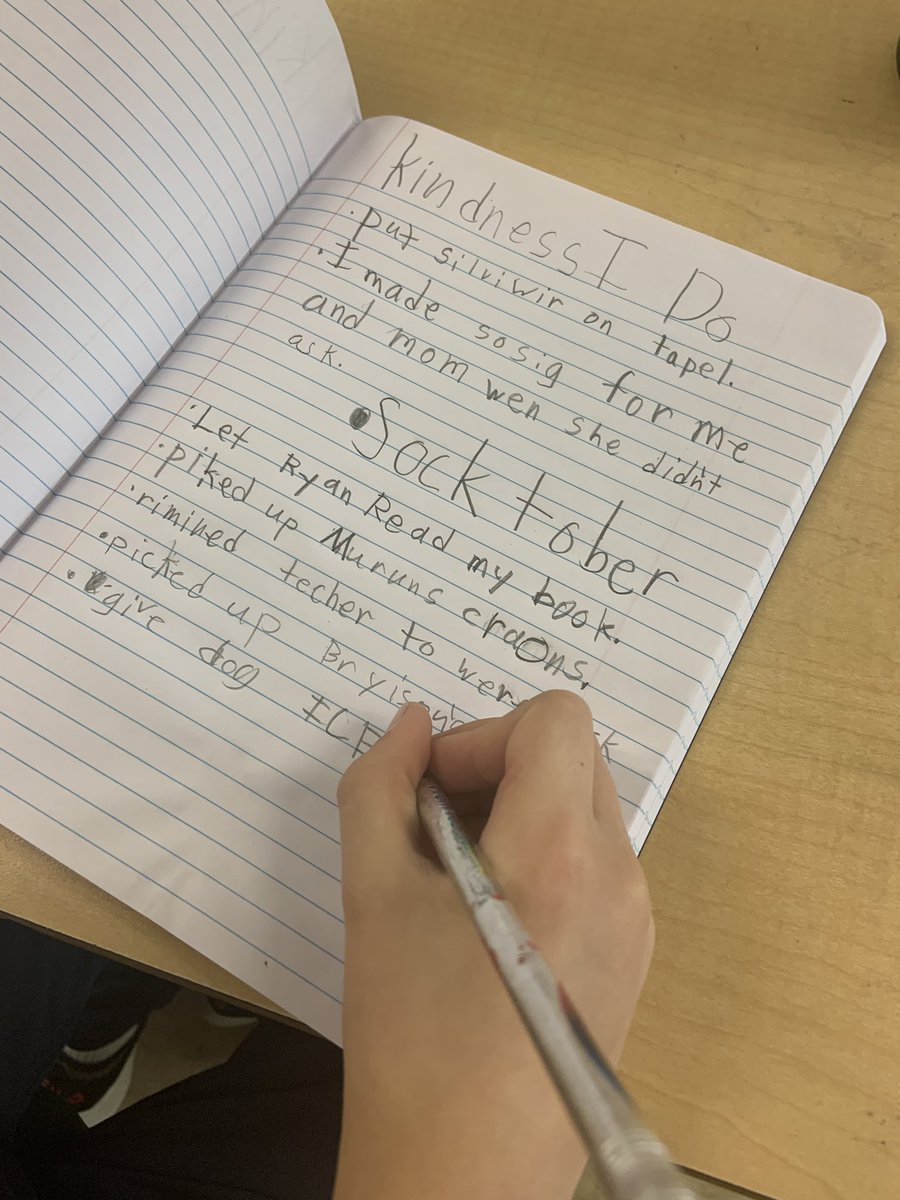 ITRTtinytech's tweet image. Grade 3 students listened to Hair Love and Just So Thankful to reflect on the power of gratitude during our kindness lesson today. Students then created their own Google Slides presentation in Schoology to share their thankfulness for people, places, and things. @HanoverSchools