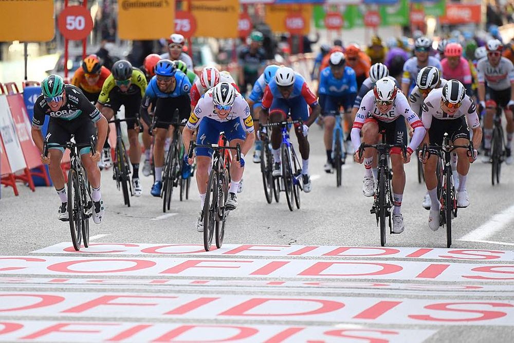 Stat: 23 sprints disputés, 20 podiums. Ses deux bêtes noires le suivent dans ce top 10: Pedersen et PhilipsenParadoxalement, l'allemand a su conclure en beauté sur la Vuelta une saison un poil décevante, à l'image de ses résultats frustrant en championnat