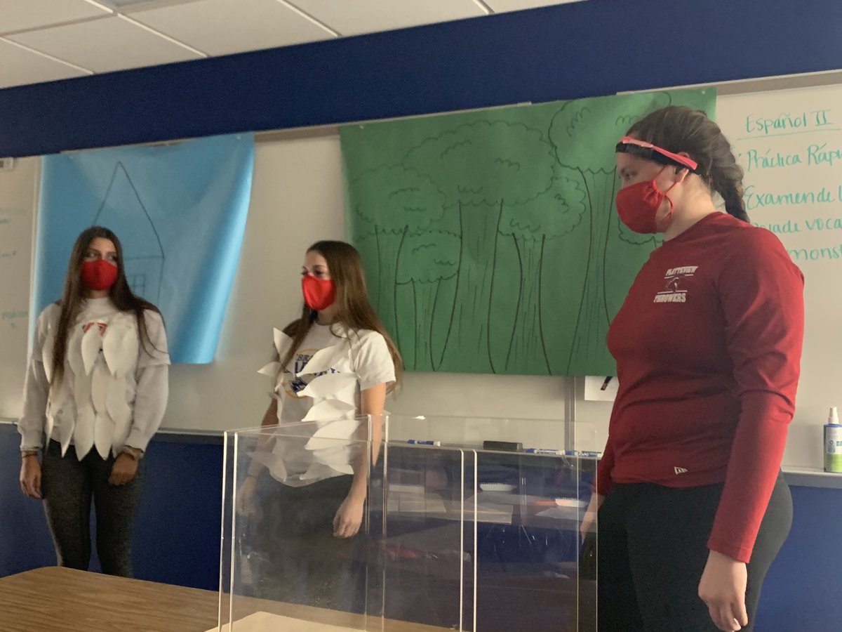 Sra_Ehrke's tweet image. Retelling &amp;amp; teaching #leyendas &amp;amp; #fabulas @Platteview_HS #español4 #gr82batrojan