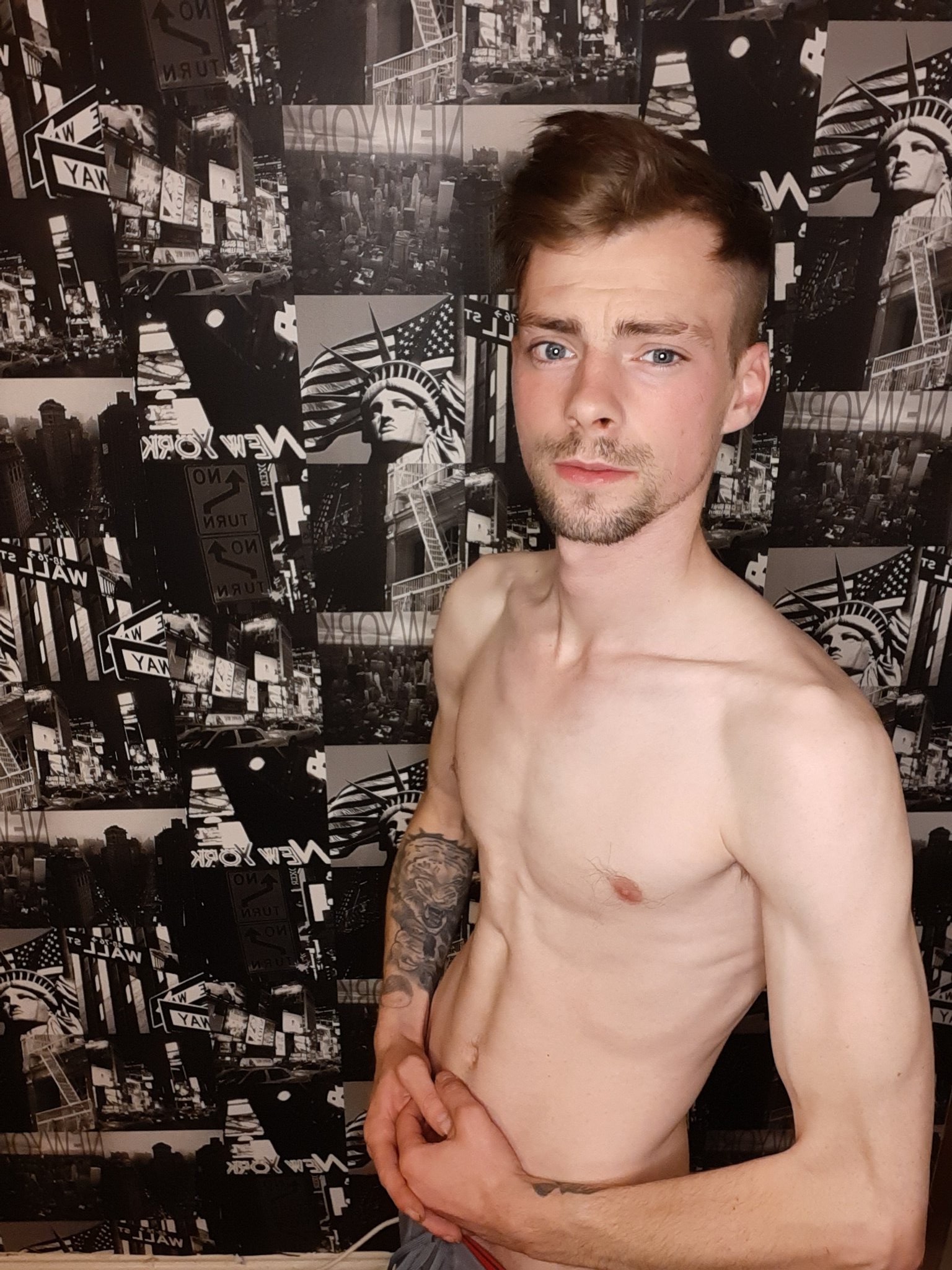 Photo shoot ready for my modelhub https://t.co/L3oTn0wsKu