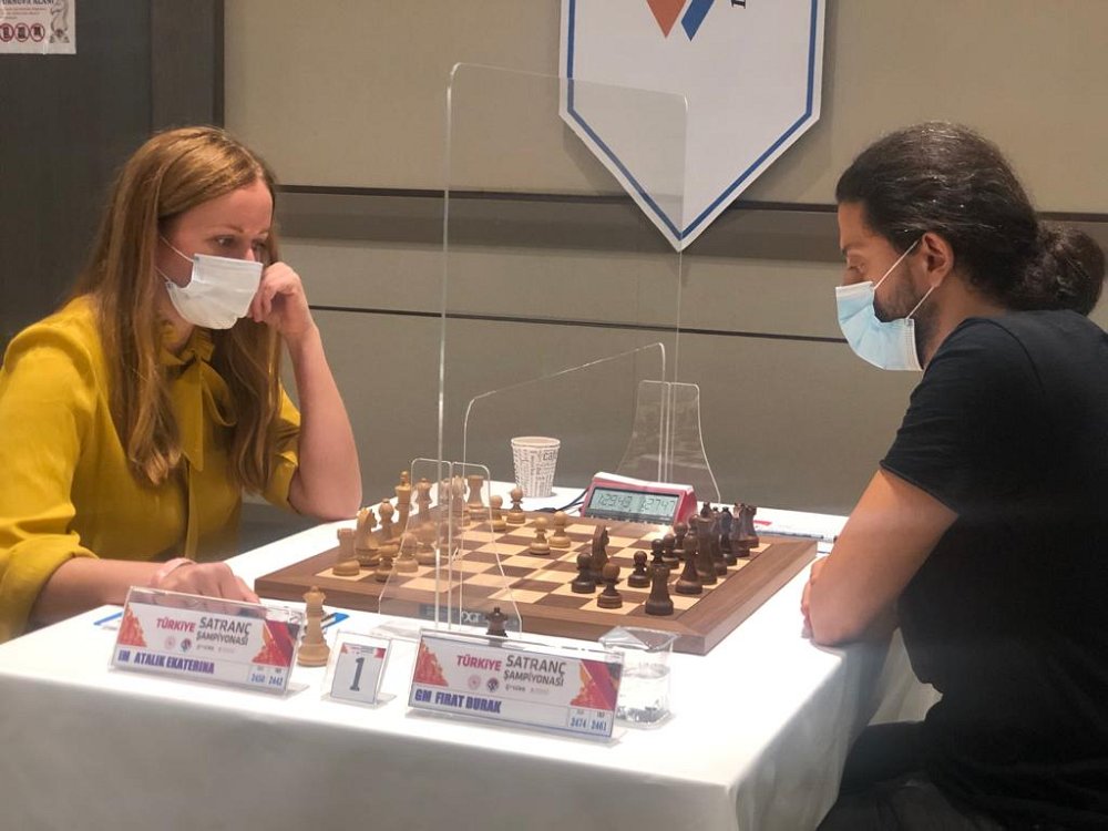 usefulchess's tweet photo. Turkish Chess Championship round 7 : Sanal is the sole leader with 5.5 points. https://t.co/3kqSPbWAzQ #chess #TR2020 https://t.co/8LyYRQwp3D
