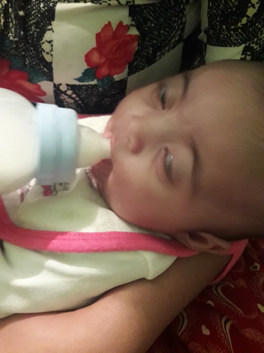 #MafyaBozuntusu Hayırlı akşamlar Allah rızası için destek olun 2 aylık bebeğim var Eşim asker bebeğime Bez  mama alamıyorum Param  olmadığı için acil ihtiyacım var beberon bile yok ucu yırtık şekerlisoy edip veriyorum olmadığı için Lütfen paylaşın Allah rızası için ne olur