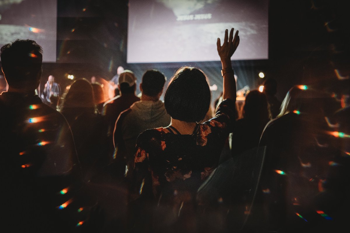 iamembrace's tweet photo. Looking for Sunday plans? We've got you covered! Join us for beautiful worship, a mind-blowing message and encouraging community, both online and in person! See you at one of our 4 campuses or on Facebook, YouTube or https://t.co/o1fLRo6OwS!
#iamembrace
#peeledback
#siouxfalls https://t.co/KwLOOvHEbX