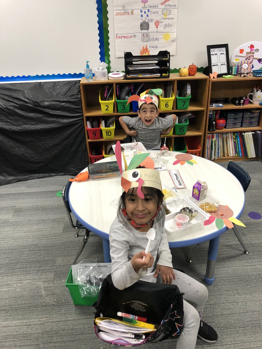 jacosta_82's tweet photo. My 💜 is very thankful for these little turkeys 🦃 #gratitude #kinderlife #shinebright @JonesAcademy1 https://t.co/Nwo8AzRBeC