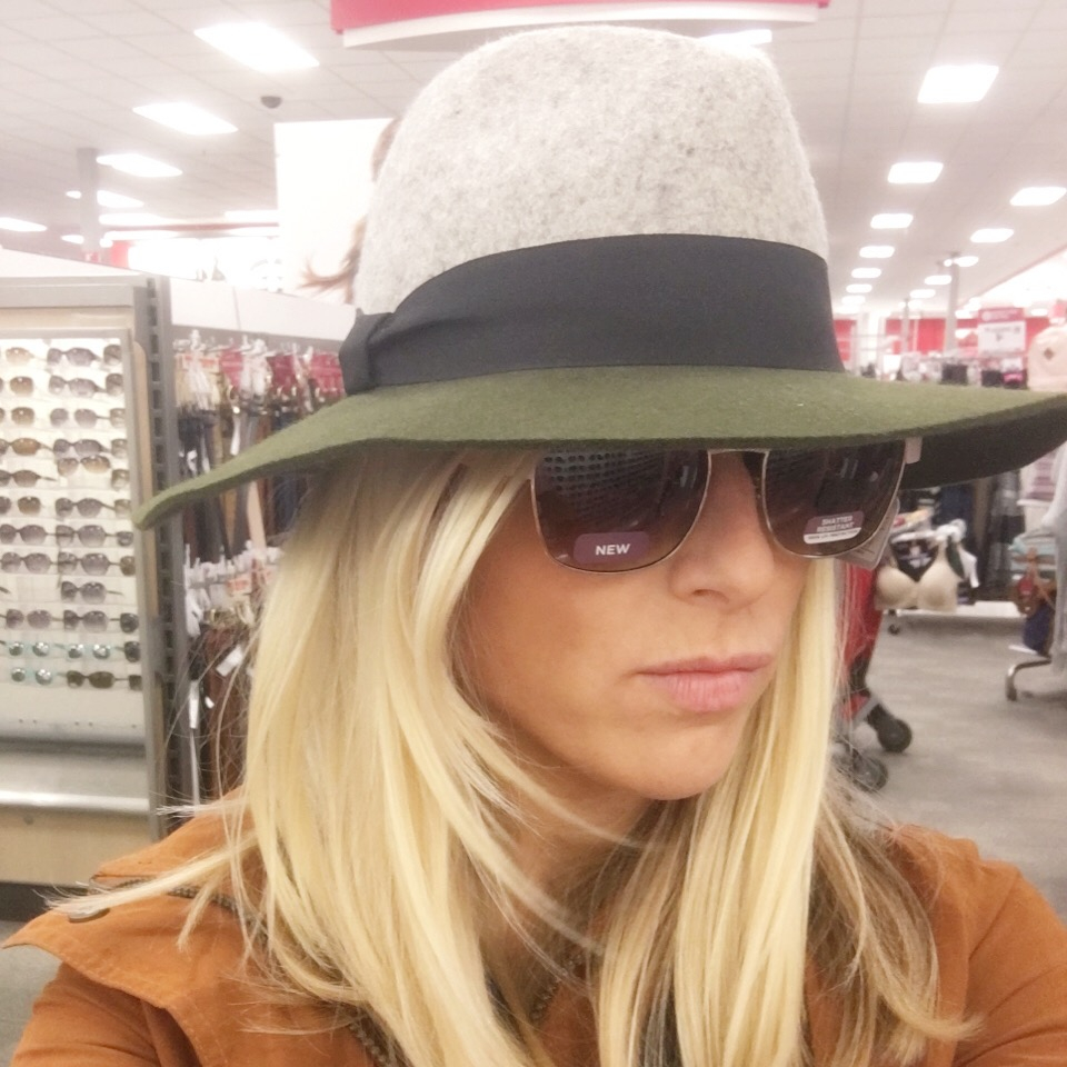 I miss trying on things in the store knowing I'm not really going to buy them, but picturing a scenario in which I might need a smart hat and huge sunglasses. I know you did this too. 

PS. I really wish I bought this hat. 

#throwbackthursday #retailtherapy #targetrun #buythethi