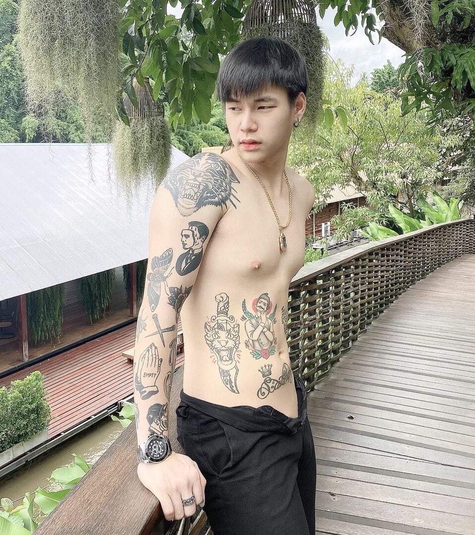 theshabar's tweet photo. ยืนคนเดียวมันเหงา หันมายืนข้างๆ เราก้อได้นะ 😊😁😍 lll ig : aof_perr #เสพติดผู้ชาย @theshabar2 https://t.co/A14L2P3LEE