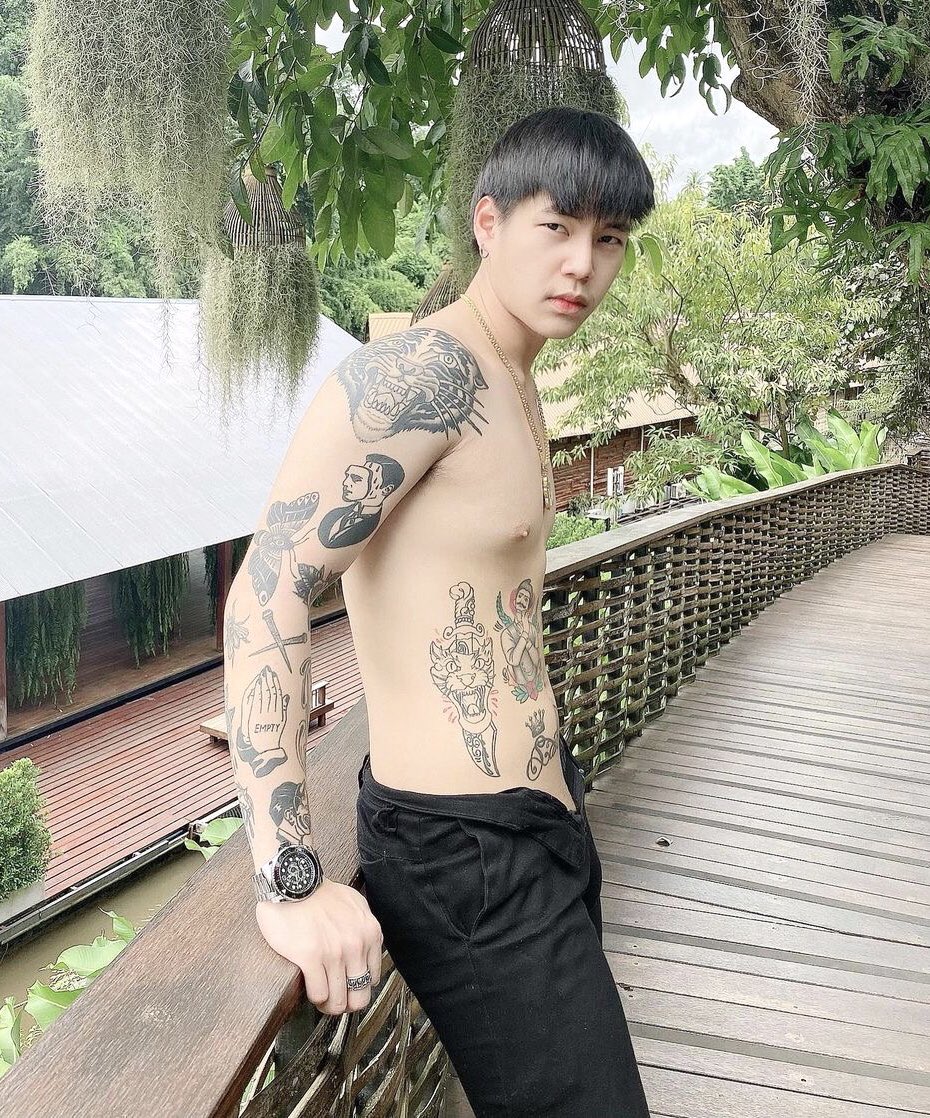 theshabar's tweet photo. ยืนคนเดียวมันเหงา หันมายืนข้างๆ เราก้อได้นะ 😊😁😍 lll ig : aof_perr #เสพติดผู้ชาย @theshabar2 https://t.co/A14L2P3LEE