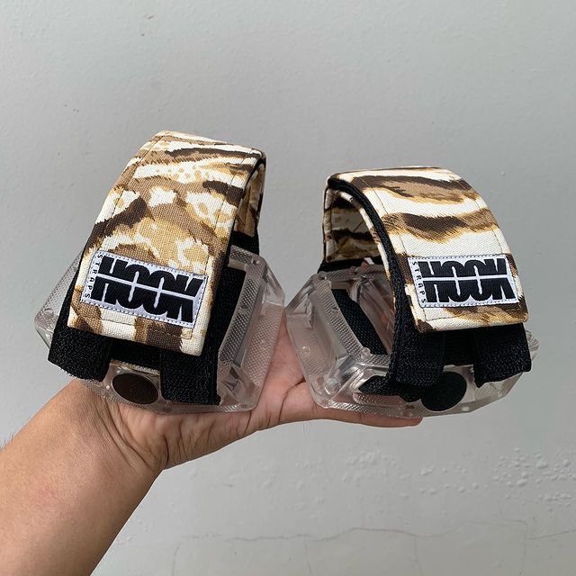 hookstraps's tweet image. Straps V1.8 series (TIGRIS) | order: 081318689970 (whatsapp only) | #fnfjb #hookstraps