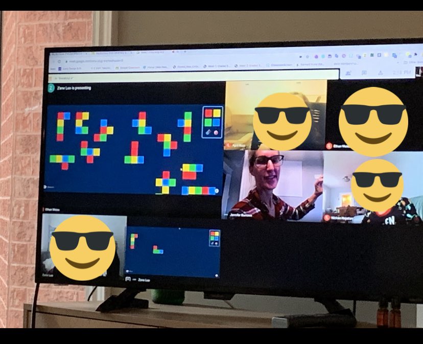 Jennburrows1's tweet image. Today @EVS_YRDSB math grade 3’s explore making 12 different magic keys using virtual manipulatives in Google Breakouts! #creatingpentominoes #congruence #spatialrelationships