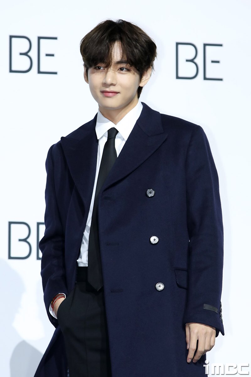 BTS_Thailand's tweet photo. [📷:PRESS] @BTS_twt #V Global Press Conference 'BE' https://t.co/BBwvnNsi3B