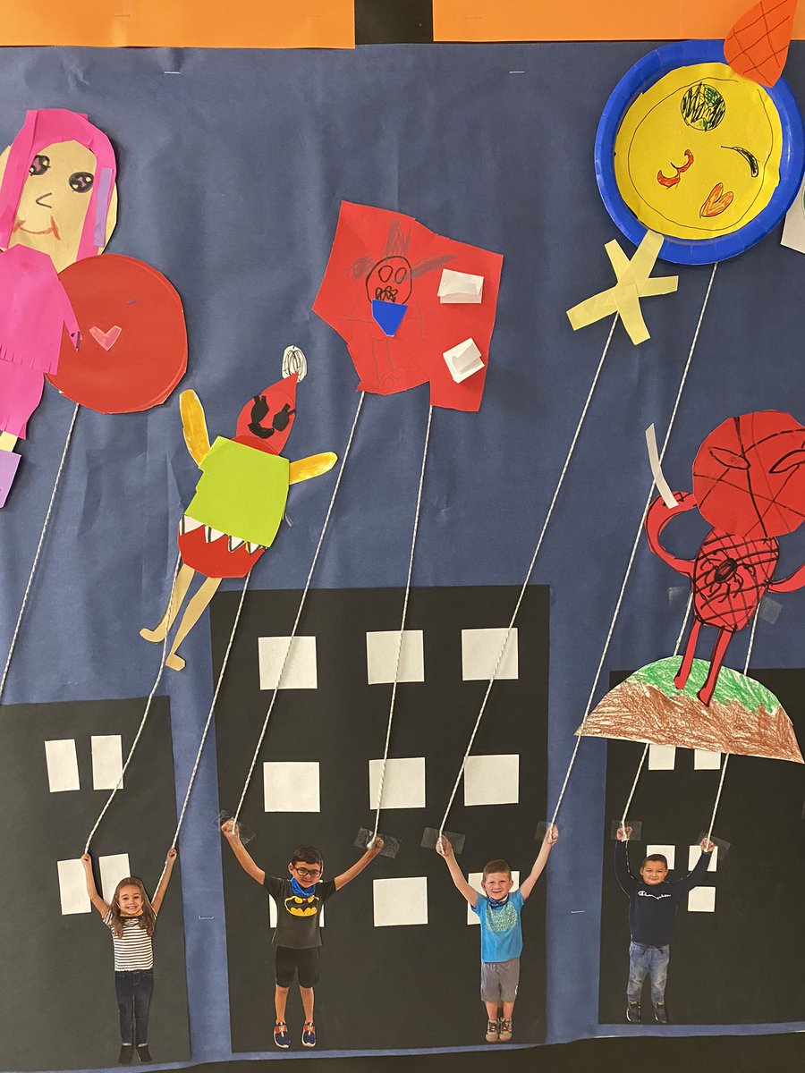 Rfranklinfirst's tweet photo. If you’re wanting to watch the Macy’s Thanksgiving Day Parade, you can see it outside Rm 201! We have loved learning about Thanksgiving traditions and the history of this parade. These little balloon makers were so creative! #bethelight #lovewhatyousee @MilamBengals https://t.co/pY7BsZSVo0