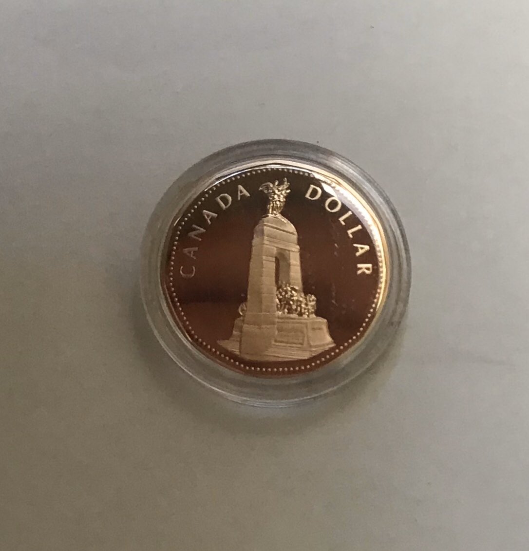 KrazykatRecord1's tweet image. Rare coins on ebay mow, link in bio... #coins #coincollecter
#CoinMaster #ebay #forsale #coinsforsale #beatrixpottercoin #DDayCoin