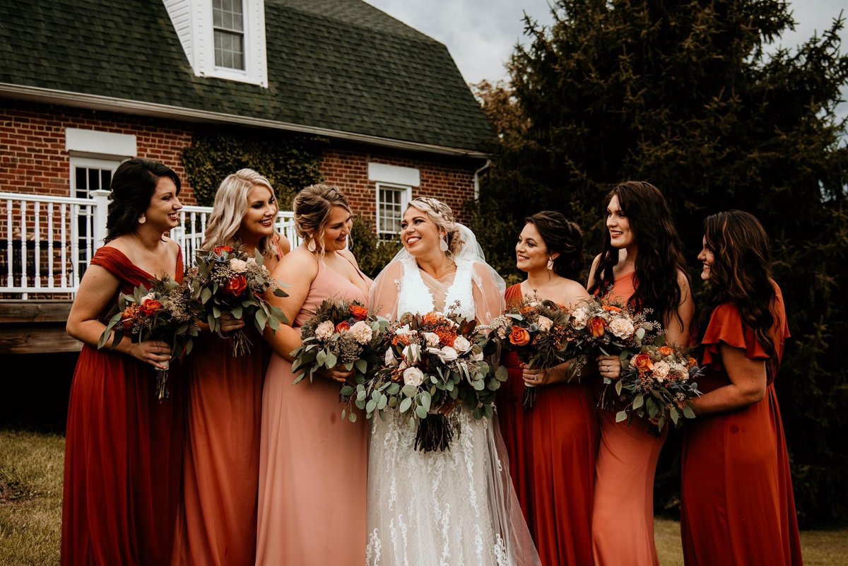 hailey_parton's tweet photo. still can’t believe my best friend got married 🤍 https://t.co/OulbdgVjE4
