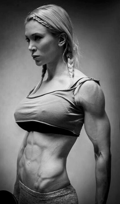 Fitness Babes tweet media