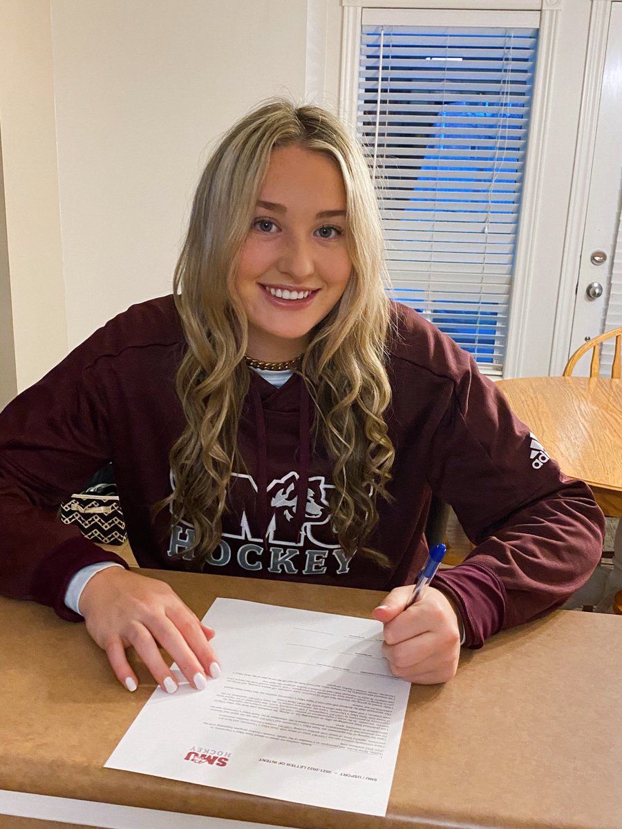kate_gallantt's tweet photo. Officially a Huskie! Thank you to friends and family who helped me along the way. Excited for what’s to come. https://t.co/QZ9Fil6MCf