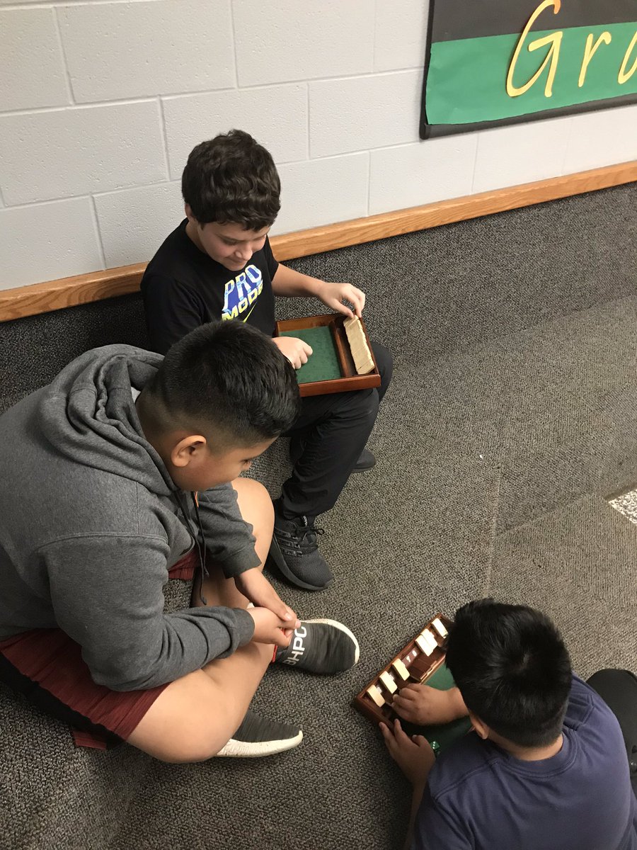 RuskInter's tweet photo. These three boys love playing math games from Mrs. Birmingham’s class! 🎲 https://t.co/Eo8qLTeriJ