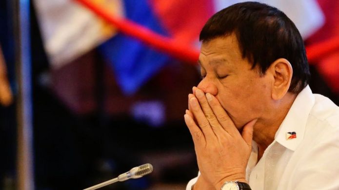 ianrobles_'s tweet photo. Buti na lang talaga at meron ng SOCIAL MEDIA, na kasangga ni Pangulong Duterte Laban sa mga ulupong na mga makasarili.. dahil kung andun pa rin Tayo sa panahon ni MARCOS, another disaster na naman ito para sa Pilipinas at panigurado mapapabagsak Nila ito ulet. #LabanDuterte https://t.co/bzNf92PpUJ