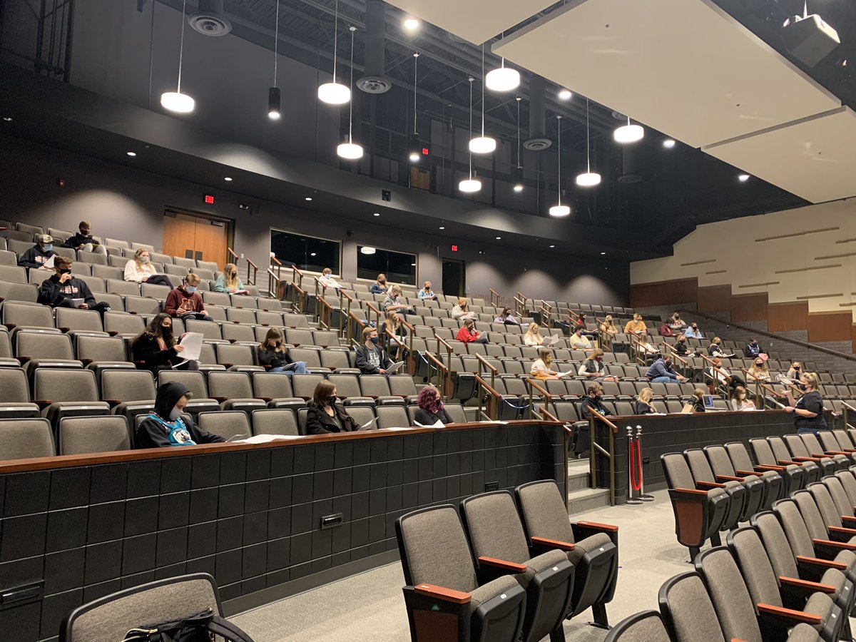 MWHSLinkCrew tweet media