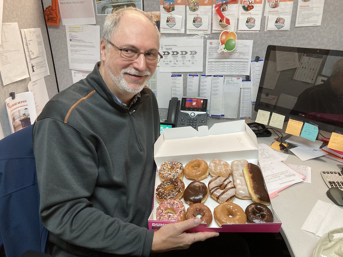 knolin73's tweet photo. When your measure tech has a birthday, you celebrate with what he loves the most!@creasonovathd @THDSilentT https://t.co/fApKlOs3Nm
