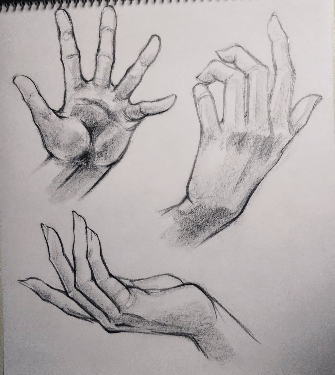 手を描き描き練習。
手は楽しい。

#落書き #練習 #drawing 