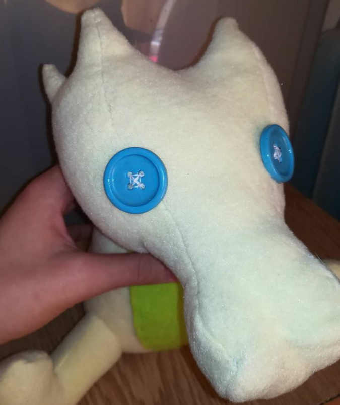 DirksmuppetsE's tweet photo. Comissiomedned Lemonsnout.
Comissions are open.

https://t.co/hUWMEyLCXb

#homestuck #scalemate #terezipyrope #handmade #custom #comissions #homestuckplushie #lemonsnout #lemonsnoutplushie #dirksmuppetsexe https://t.co/250lS24tUV