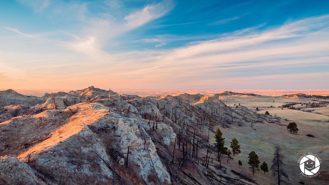 NEGameandParks's tweet photo. Sunset over Black Hills Overlook Trail at Chadron State Park 🌲
📷: Alex Keller
#AdventureNE #VisitNebraska https://t.co/mVxgHDqALL