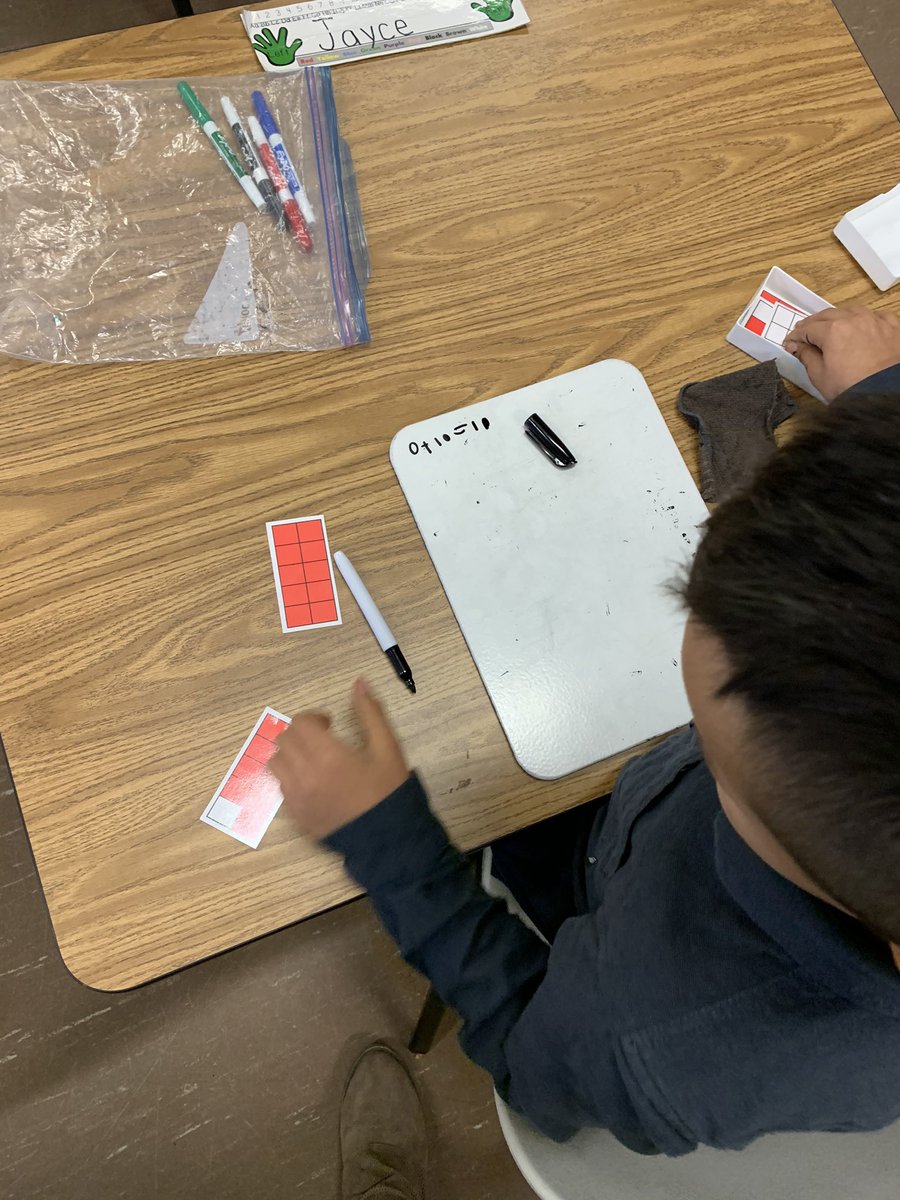 l_burym's tweet photo. Spent some time in Gr 1 this morning smart little whips! Their love for learning puts a smile on any face. Mrs brown has been creative to make things engaging for them in covid times and they always have pride in their accomplishments #thisispssd #leaskcommunityschool https://t.co/RuRb5wUjSF
