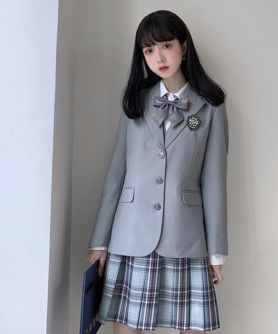 コスプレイヤー依川川__のTwitter画像42