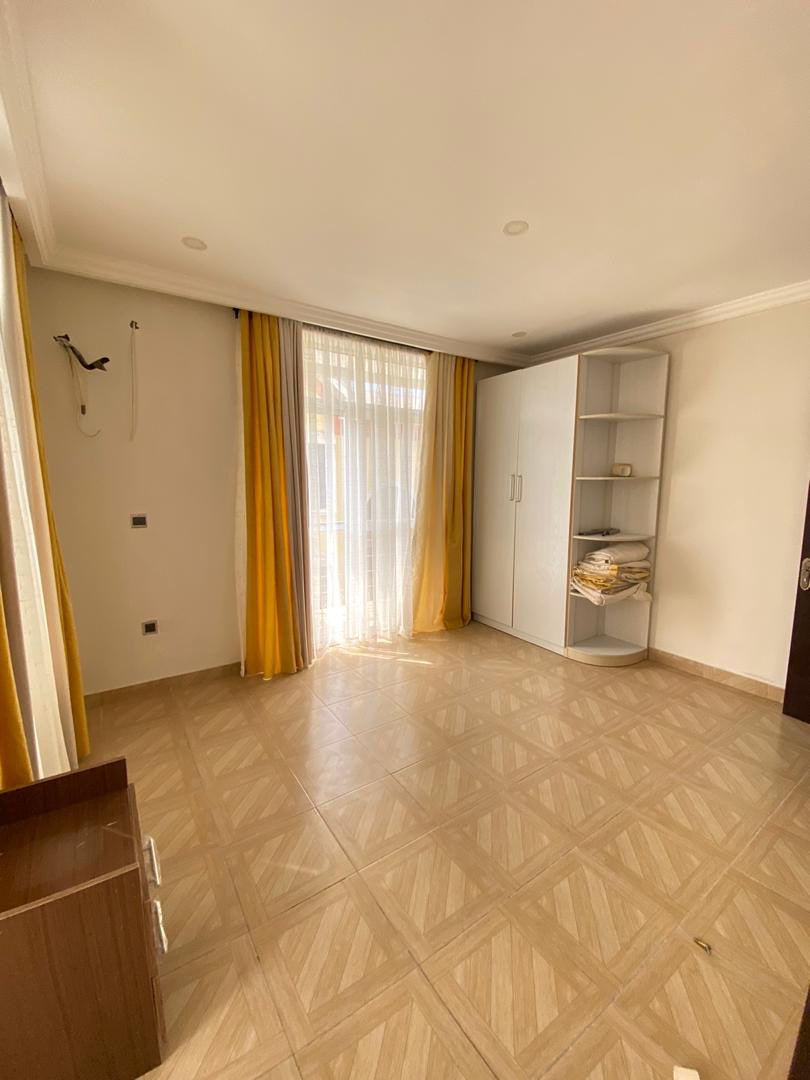 toprealty_ng's tweet photo. For Sale
2 Bedroom Luxury Apartment
Location: Chevron Axis, Lekki, Lagos.
Price: 32 Million Naira (Unfurnished)
36 Million Naira (Furnished)
#WizKidLiveYT Fleet #DanielHalo #CirocKidd Jack #VoicelessTheMovie #PS4ForN1500 Starboy Skepta Wizzy National Anthem Zion Lao Mohammed https://t.co/dKt4KWtYwo