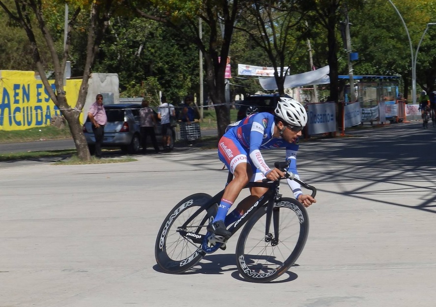 CiclismoXXI's tweet image. Nahuel D’Aquila e Iván Ruiz, confirmados por el Netllar Alé para la temporada española 2021

Más info: ciclismoxxi.com.ar/nahuel-daquila…