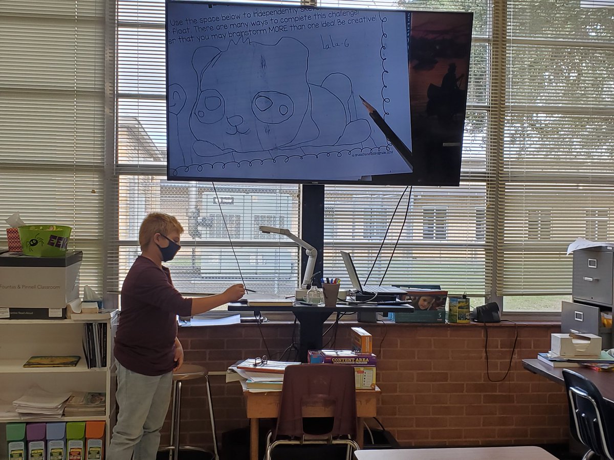 RubioClass's tweet image. Stayed tuned for part 2! We spent the day imagining and planning what our parade balloons would look like after reading #BalloonsOverBroadway @Southside_AISD
