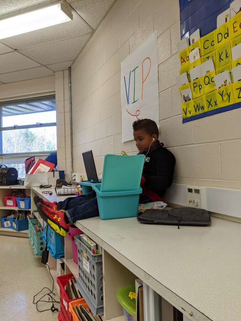 holbrooksclass's tweet photo. My favorite thing about Shuford is PE and math. 
@Principal_SES @NCCSschools @shufordnccs https://t.co/KYiSWNFweK