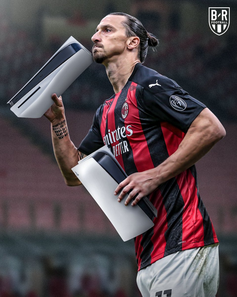 BleacherReport's tweet photo. Zlatan gave his Milan teammates PS5s 🎮 @BRGaming 

(via @brfootball) https://t.co/EtkQnvsLat