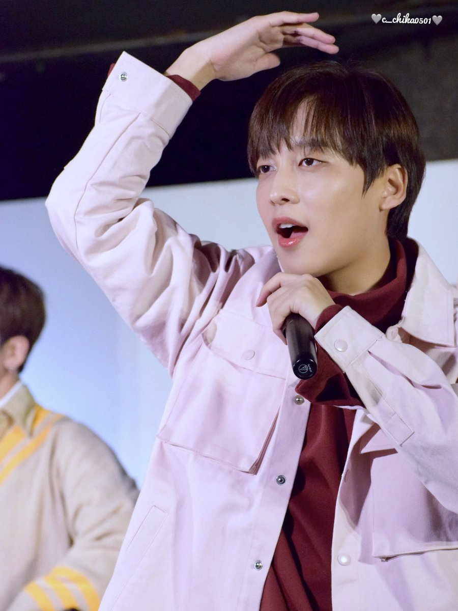 chika516_'s tweet photo. 191103 なんばOCAT 1部
٩(ˊᗜˋ*)و🚩"
#SNUPER #스누퍼 #すぬぽ 
#SANGIL #심상일 #상일 #サンイル #SWING #D425 
@SNUPERJAPAN 
@snuperofficial @snuper6 https://t.co/DnXlOCCoLH