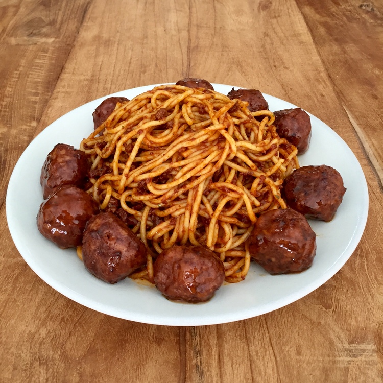 コンビニの食材だけで、#カリオストロの城 のミートボールスパゲティを作ってみた話。
映画飯企画!【ルパン三世】「カリオストロの飯」をコンビニの食材で作ってみた!!
https://t.co/2agL8D6HU5
https://t.co/F9n9B8hjM3