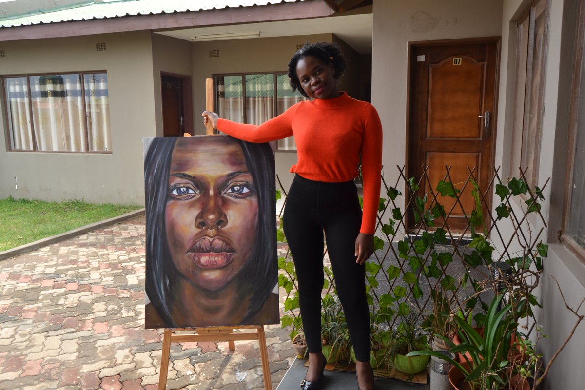 DebbieMwema's tweet photo. Oil painting on stretched linen (100cm by 75cm)
This took a couple of https://t.co/WiK7P8hFN0 aim was to enjoy the process of #creating and not over think while I paint. #Melanin #brownskingirl 
#oilpainting 
Model: @itsanyiech 
Photographr: @katewhytephoto https://t.co/VhkZnnLyN5