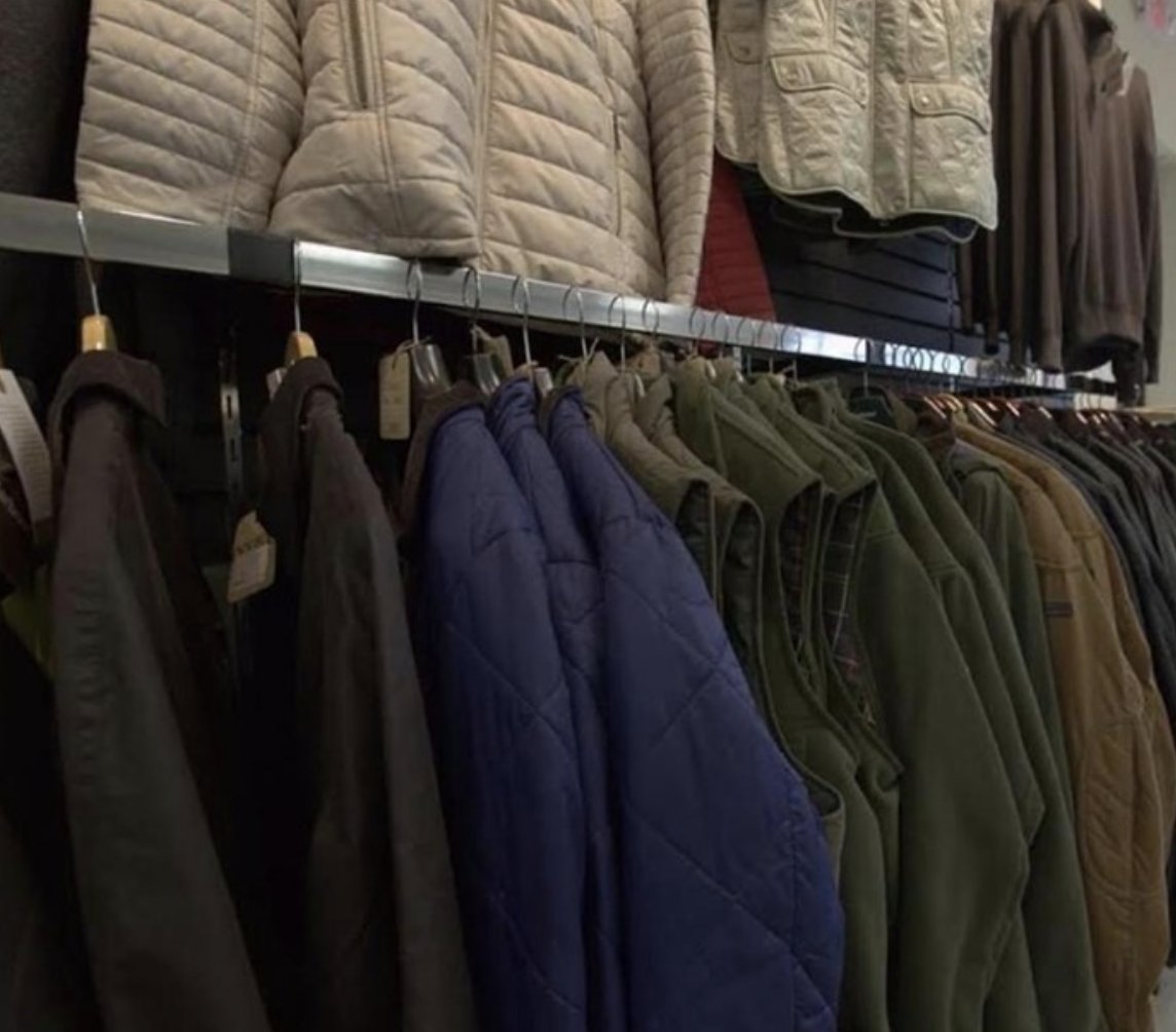 doublegunsnash's tweet photo. We've got all the gear you need for your next fall or winter #huntingadventure. Call 615-651-4690 for our current selection of #sportingapparel and #countrywear.

#hunters #hunting #outdoors #shopnashville #winterclothes #coldweathergear #huntinggear #jackets #vests #nashvilletn https://t.co/LRBCnoFTI1