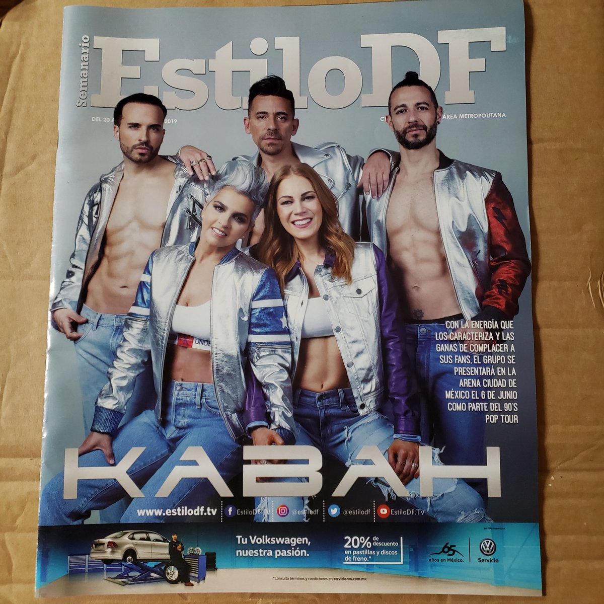 RevistasCDsYMas's tweet photo. Revista Estilo DF @Kabah_oficial

https://t.co/7AItgUodQ9

#kabah #estilodf #lacalledelassirenas #mariajose #josa #sergioofarrill #federicaquijano #apioquijano #danielamagun #reneortiz #rainbowtour #unetealafiesta #ualf #90spoptour #90s @RainbowTourMX @90sPopTour https://t.co/xlmWu8LSjR