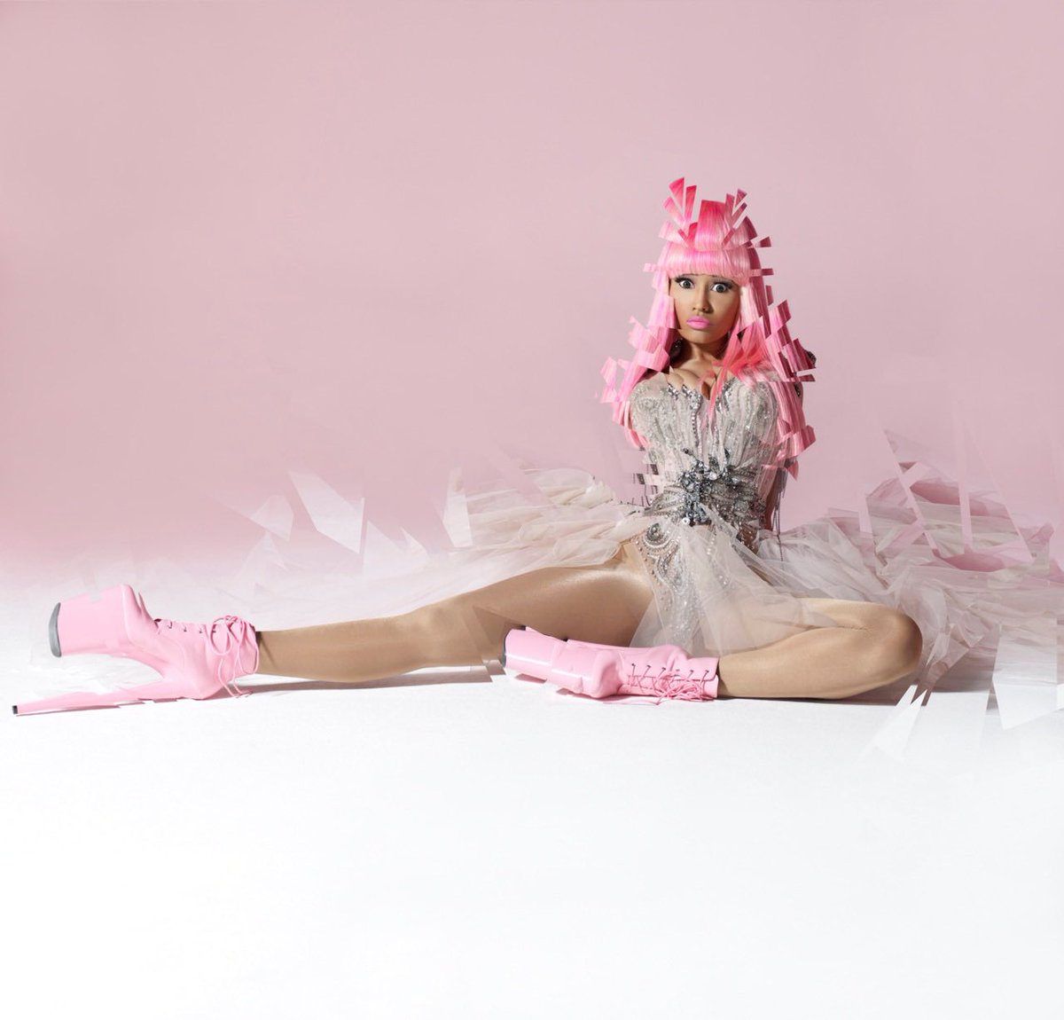 Nicki minaj pink friday слушать. никки минаж пинк фрайдей. микки минаж и петти. ники минаж альбом. Nicki minaj pink friday слушать.