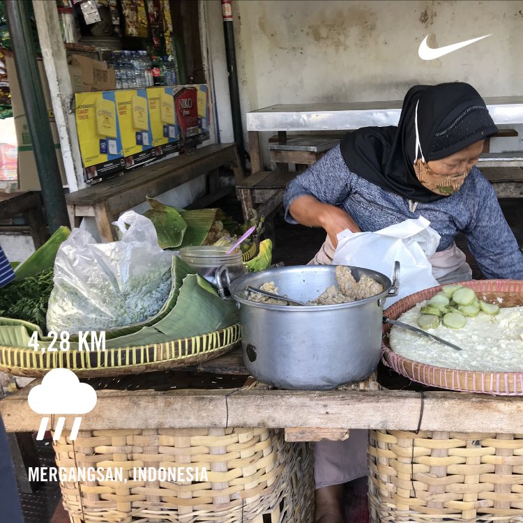 paksiraras's tweet photo. #KULINERUN
Lopis Madyosuro https://t.co/jvsPIrvmWP