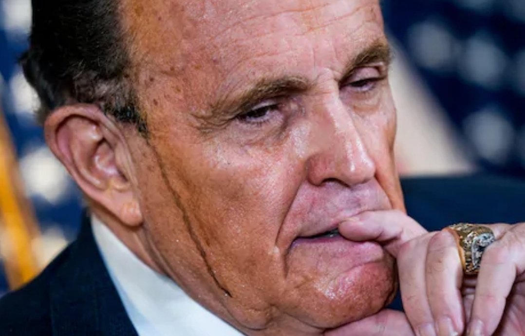 GetCosignedByDJ's tweet photo. Rudy Giuliani came through drippin'.🤢 https://t.co/X157pR51Ho