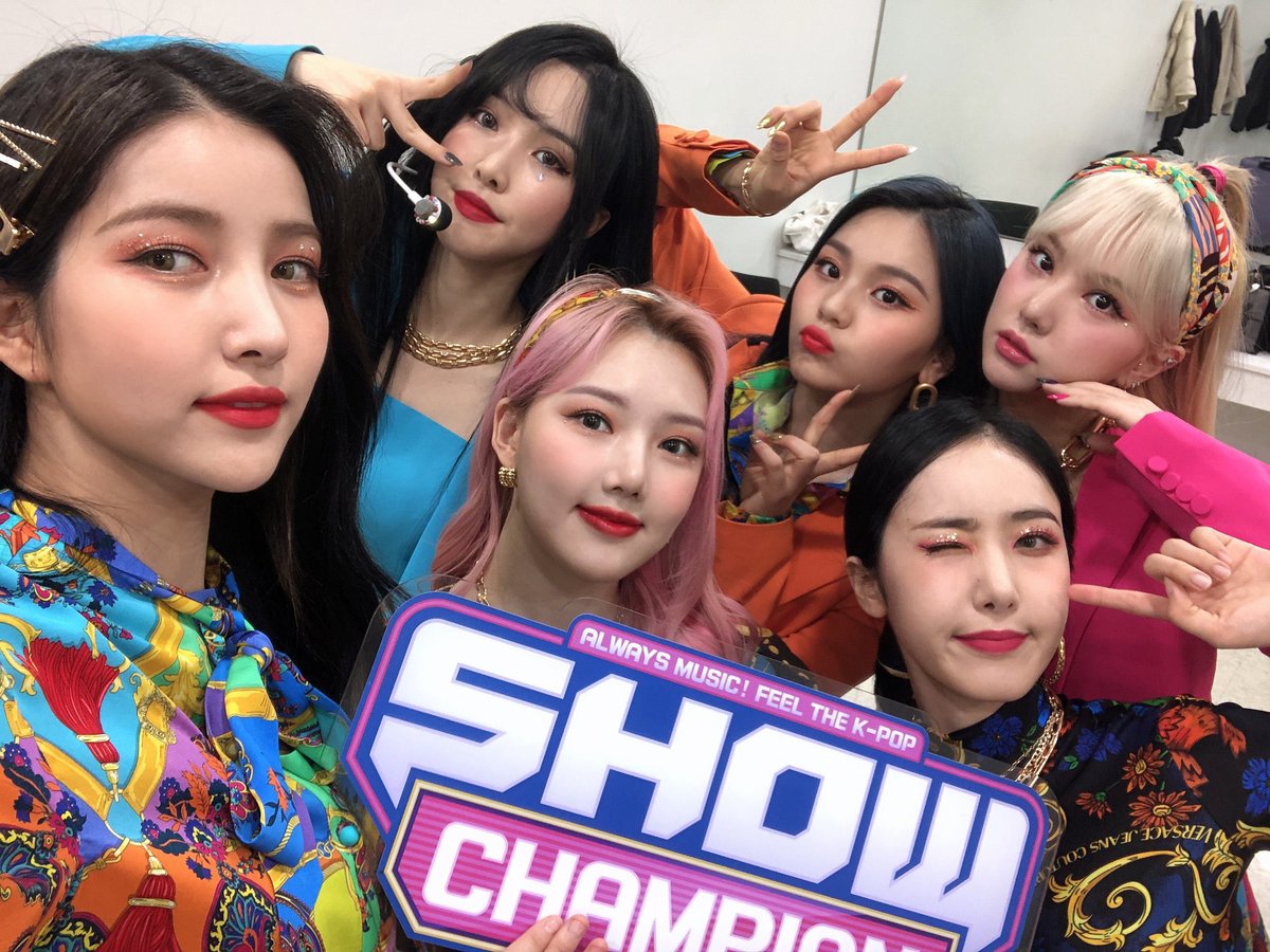 helloitsmickeyy's tweet photo. @LILUZIVERT Yass we just have our #MAGO2ndWin a few days before !! streamm mago stan gfriend 🔥🔥♥️♥️ https://t.co/NoDKEwqn5d