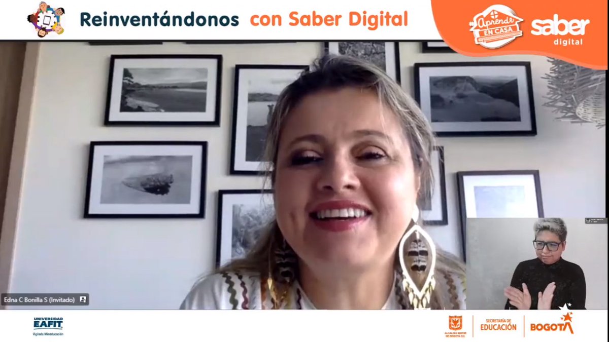 AnaMejiaGu's tweet photo. Acompañar la primera jornada de "Reinventándonos con #SaberDigital" ha sido gratificante. Este espacio permitió dar a conocer las valiosas experiencias de las comunidades educativas al integrar las TIC en sus procesos de aprendizaje en casa. https://t.co/OYUgYVQicJ